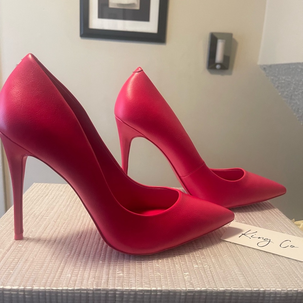 Aldo Neon P!nk Pumps